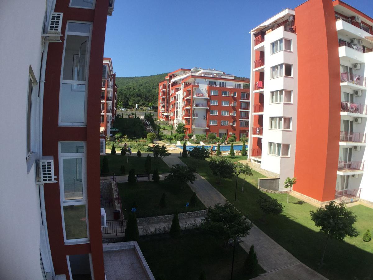 Marina Panorama Grand Resort Private Apartments Свети Влас Екстериор снимка